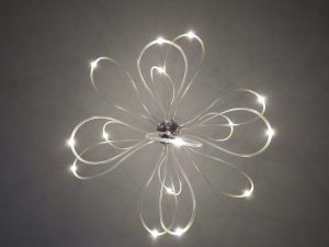 ozdobna lampa led